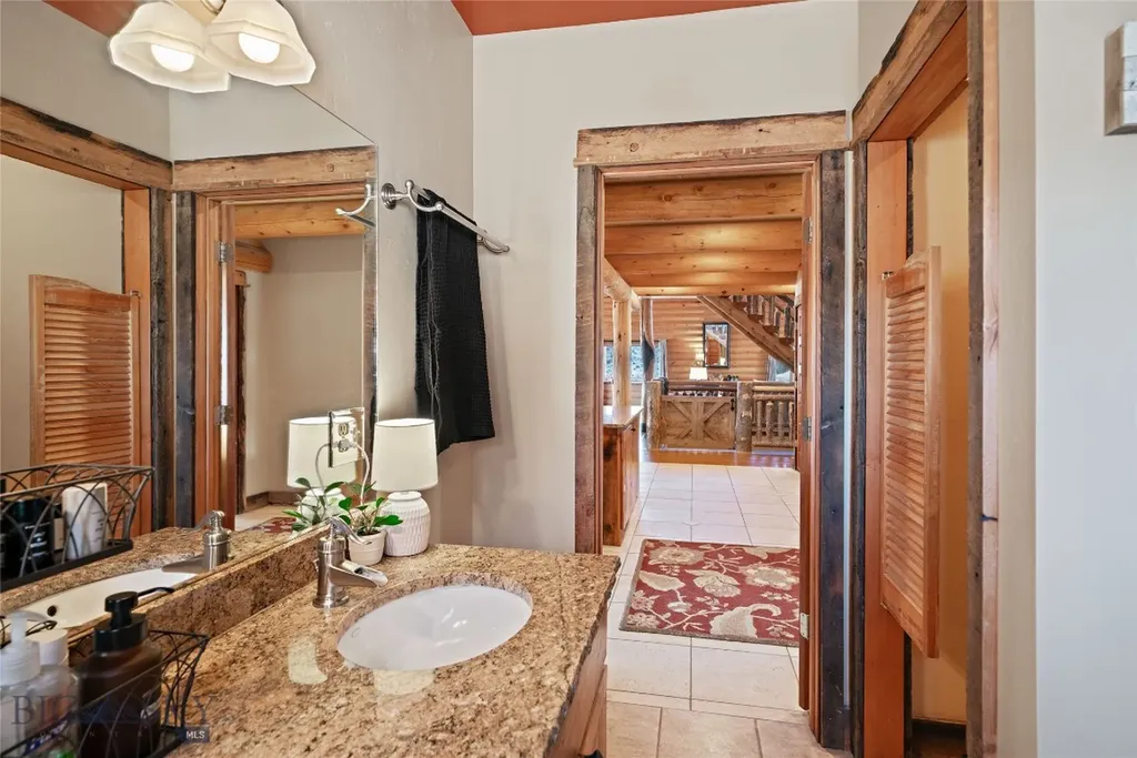 1460 Horseshoe Gulch Road Manhattan MT 59741