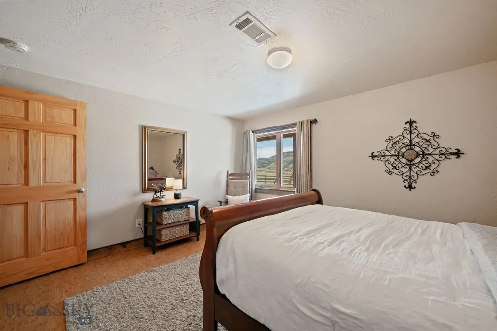 1460 Horseshoe Gulch Road Manhattan MT 59741