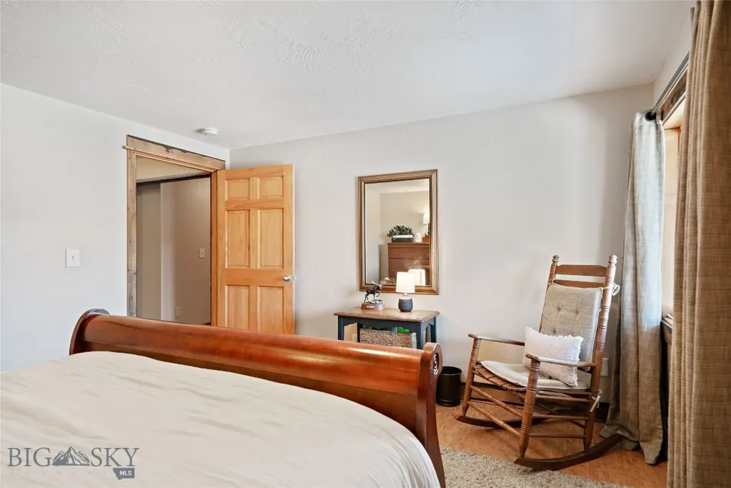 1460 Horseshoe Gulch Road Manhattan MT 59741