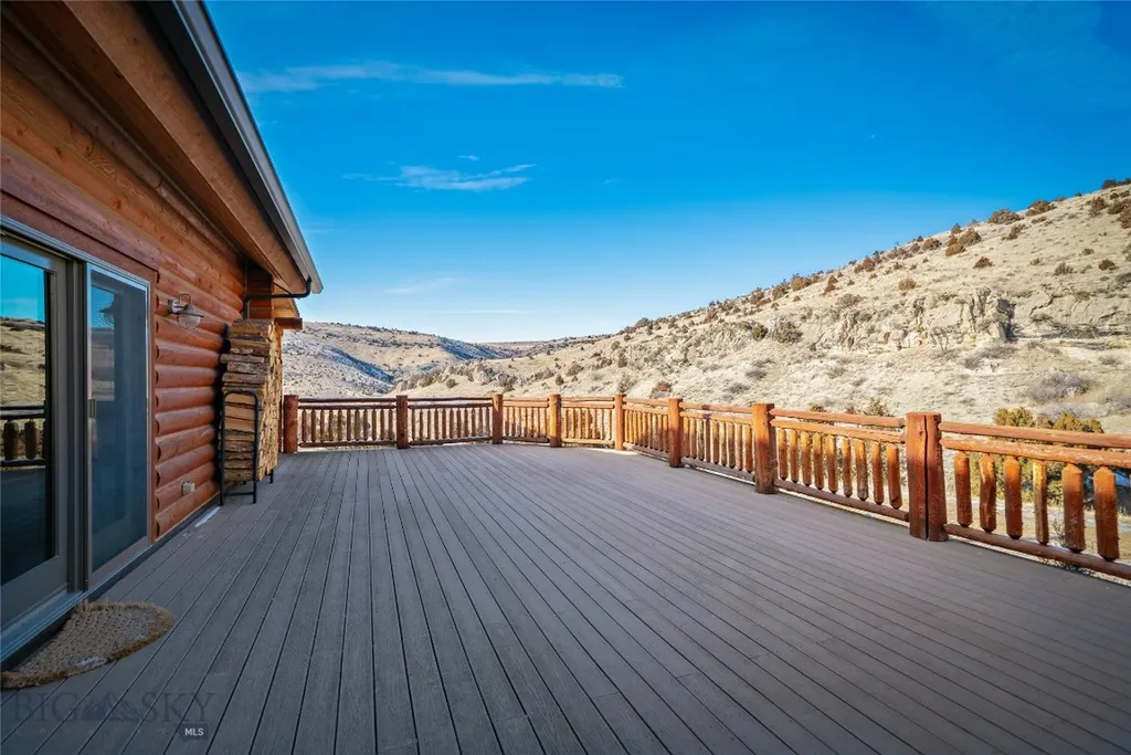 1460 Horseshoe Gulch Road Manhattan MT 59741