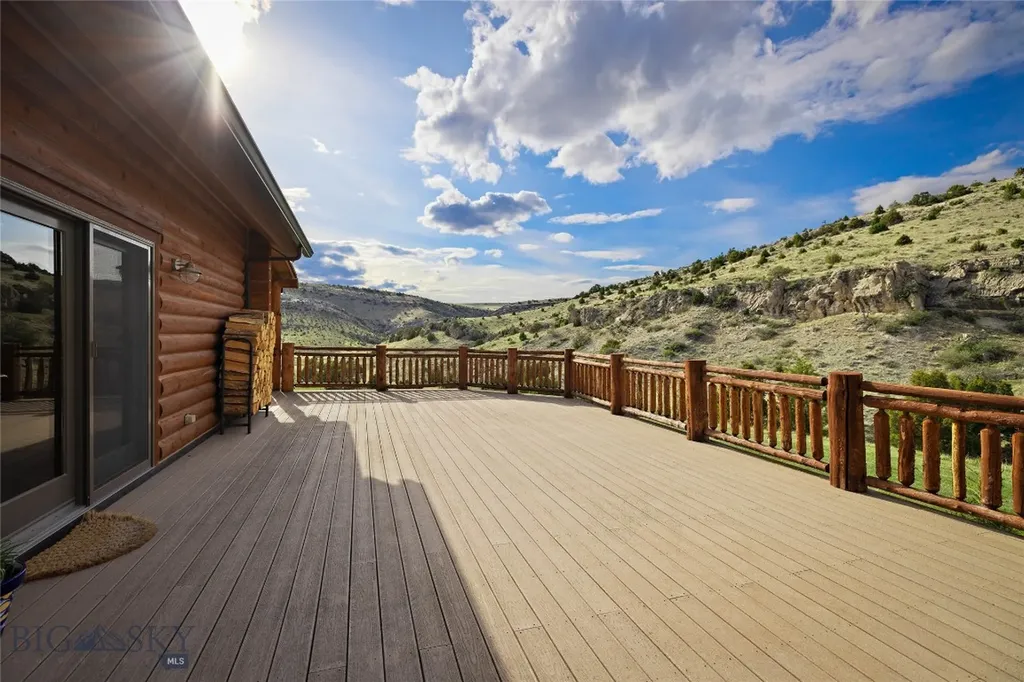 1460 Horseshoe Gulch Road Manhattan MT 59741