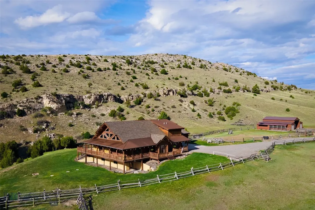 1460 Horseshoe Gulch Road Manhattan MT 59741