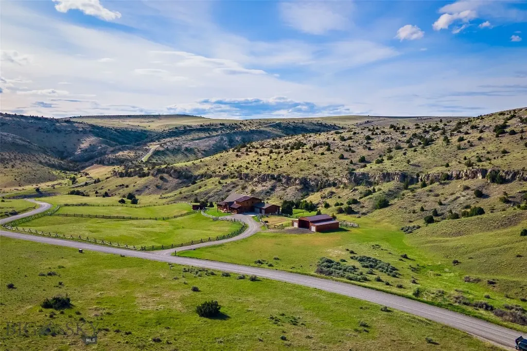 1460 Horseshoe Gulch Road Manhattan MT 59741