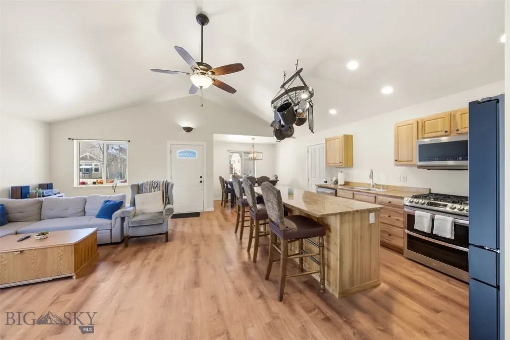 250 Jackson Lane Belgrade MT 59714