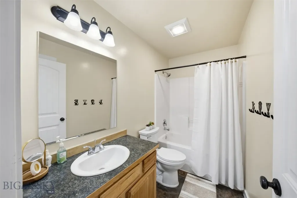 250 Jackson Lane Belgrade MT 59714