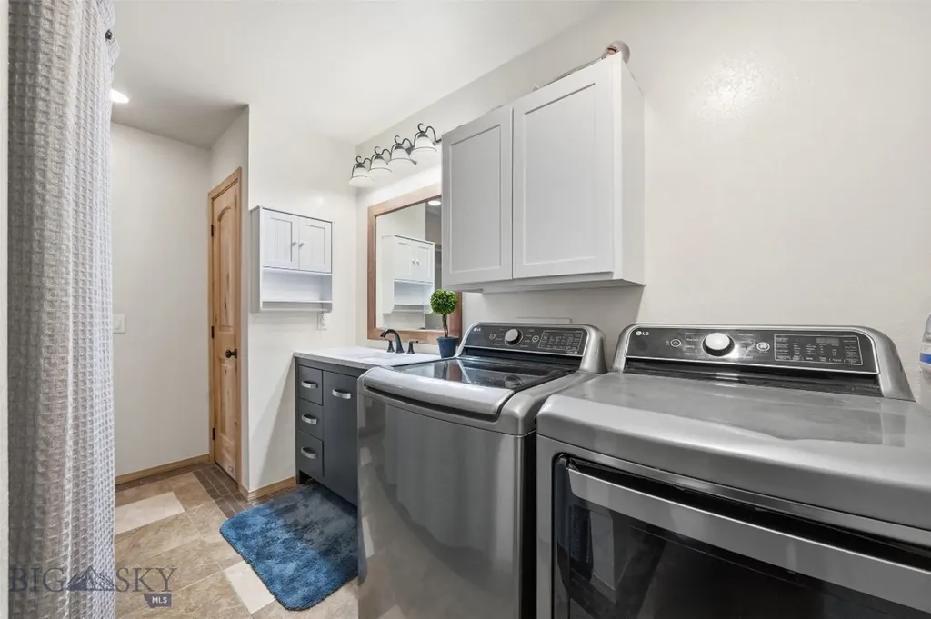 250 Jackson Lane Belgrade MT 59714