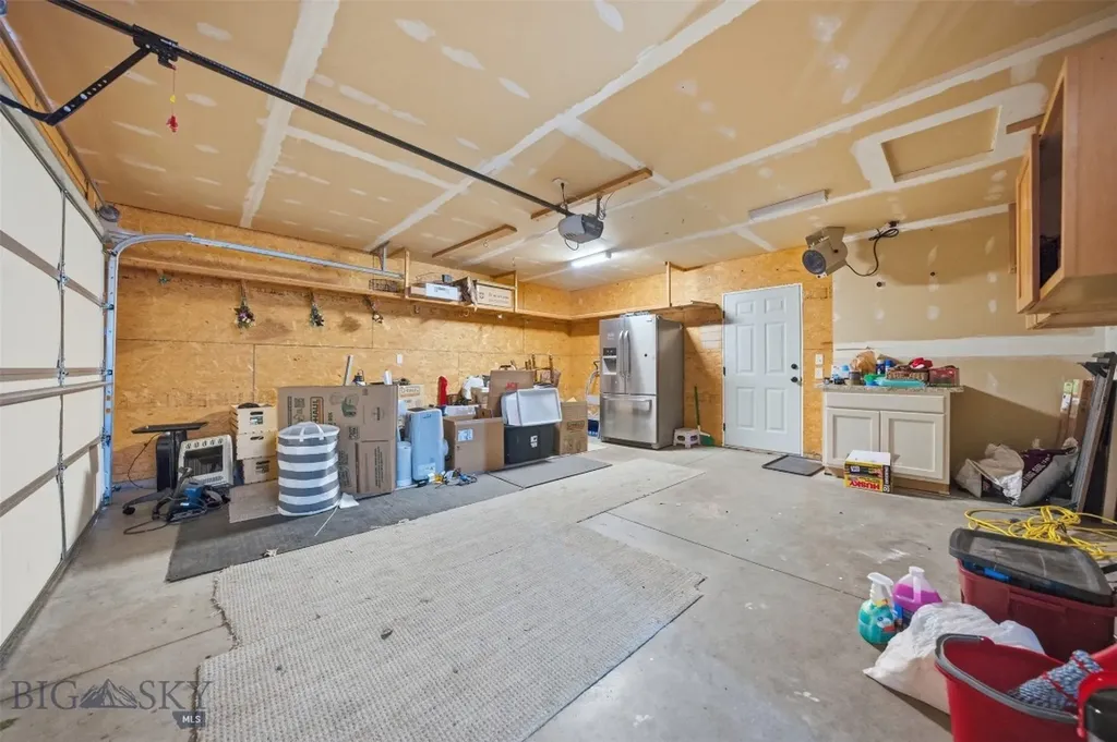 250 Jackson Lane Belgrade MT 59714