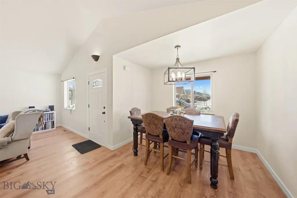 250 Jackson Lane Belgrade MT 59714