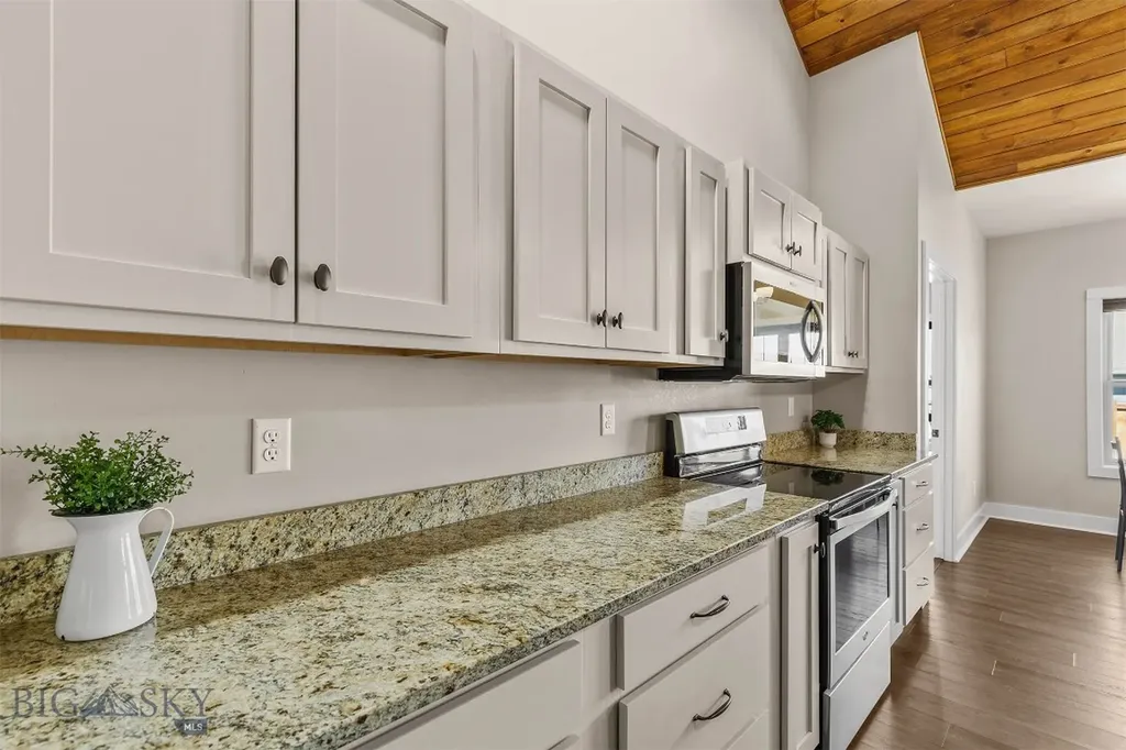 2608 Meriwether Drive S Livingston MT 59047