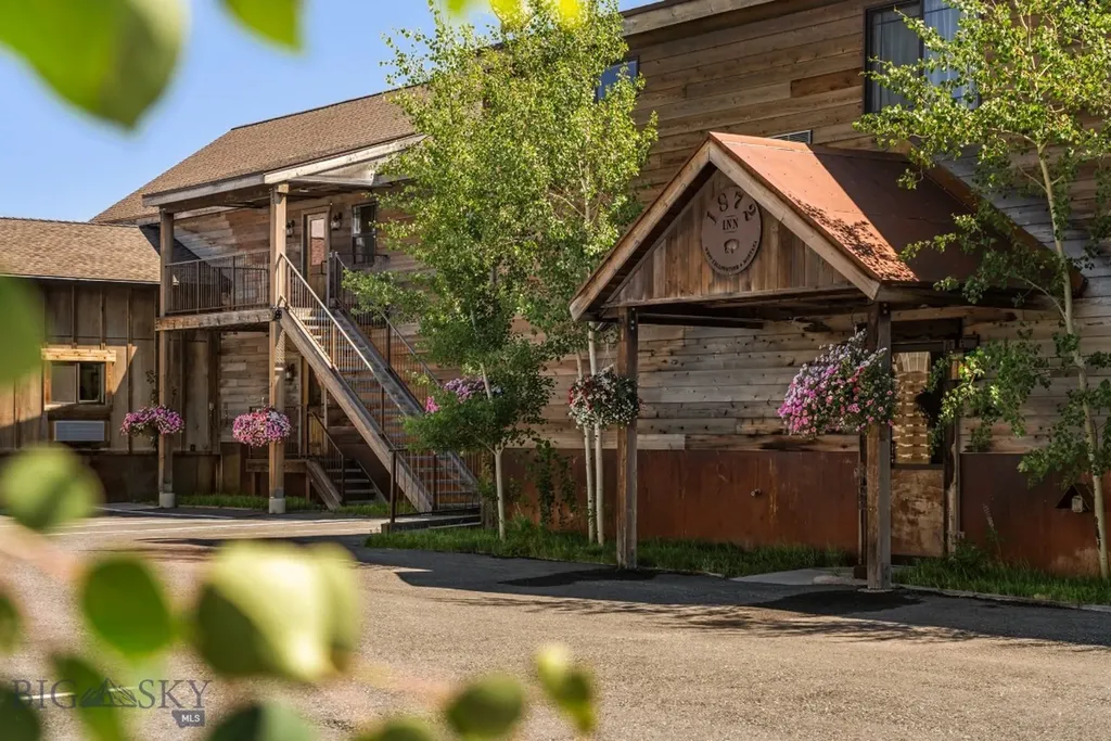 603 Yellowstone Avenue West Yellowstone MT 59758