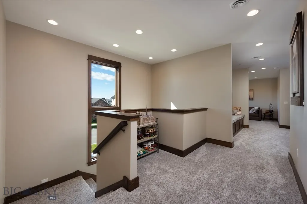 1502 Ryun Sun Way Bozeman MT 59718