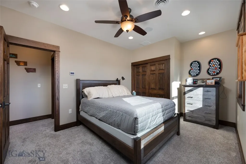1502 Ryun Sun Way Bozeman MT 59718