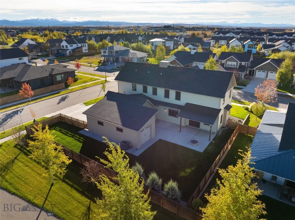 1502 Ryun Sun Way Bozeman MT 59718