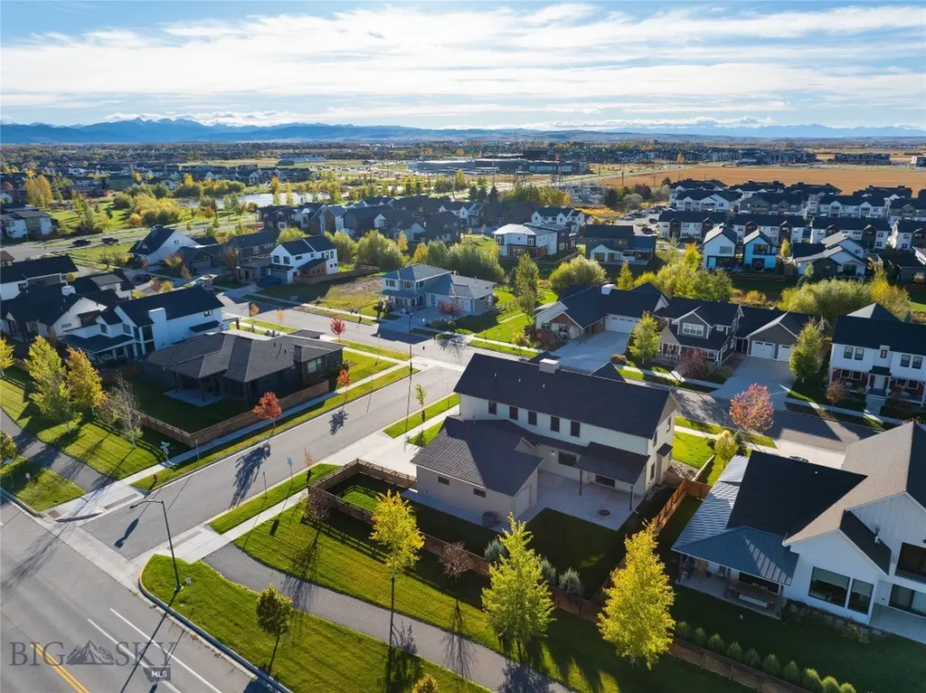1502 Ryun Sun Way Bozeman MT 59718