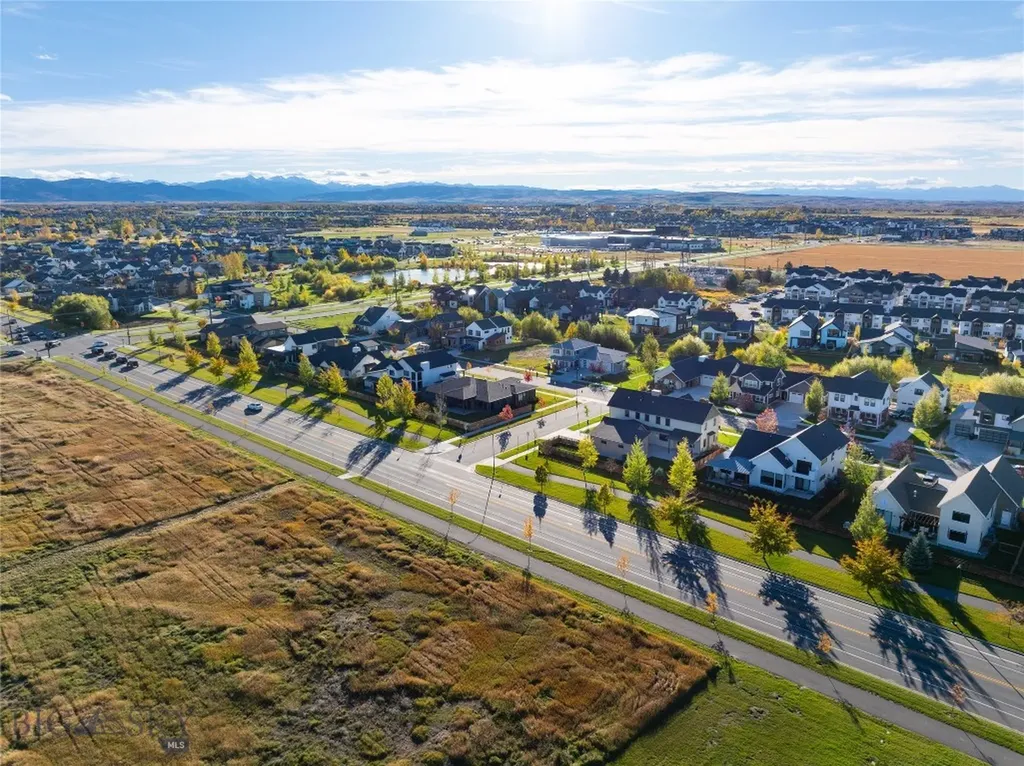 1502 Ryun Sun Way Bozeman MT 59718