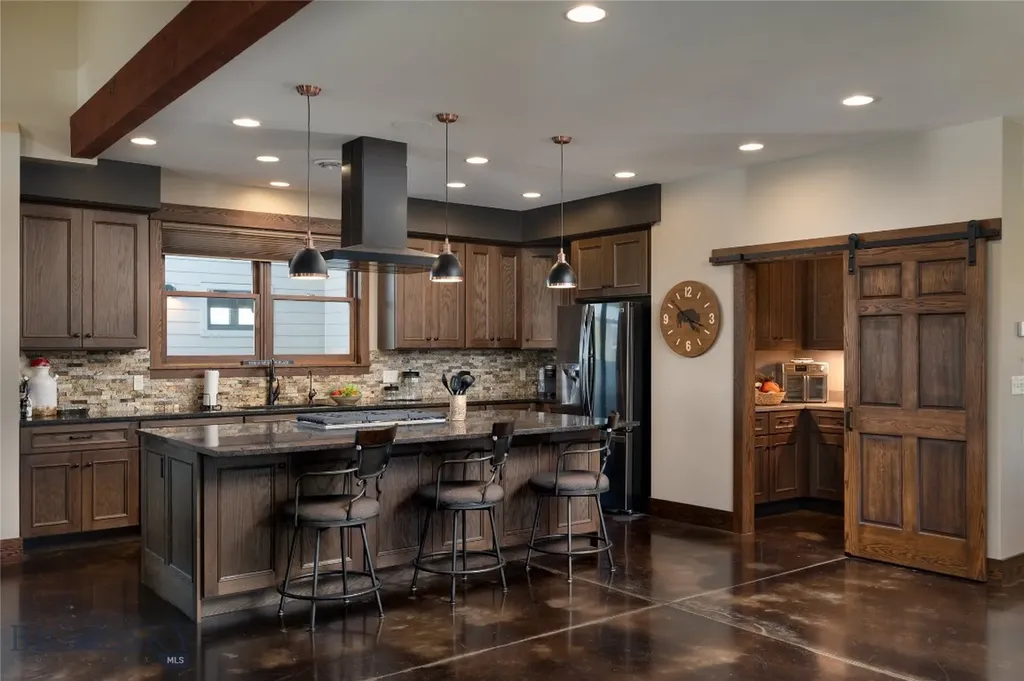 1502 Ryun Sun Way Bozeman MT 59718