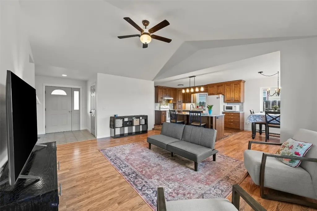 2306 Constellation Livingston MT 59047