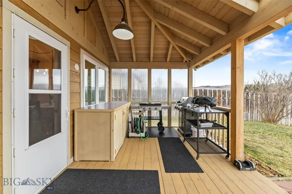 2306 Constellation Livingston MT 59047