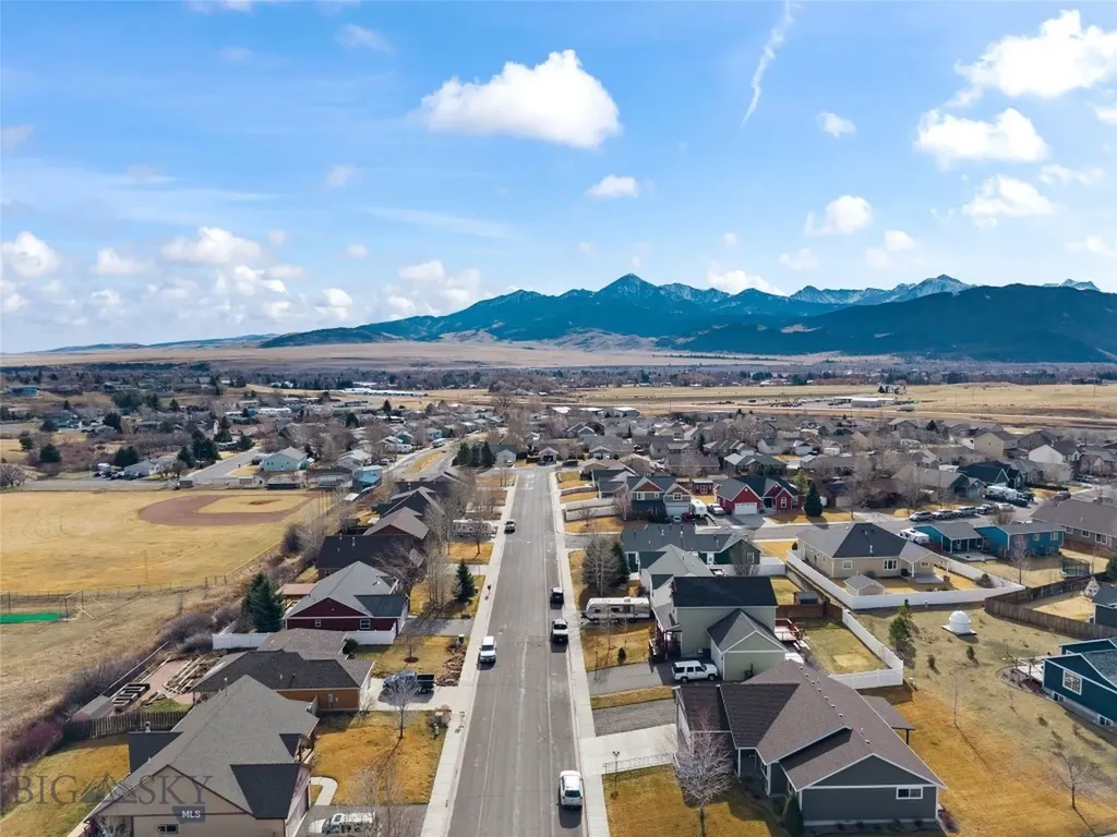 2306 Constellation Livingston MT 59047