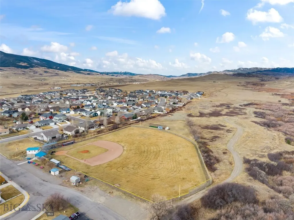 2306 Constellation Livingston MT 59047