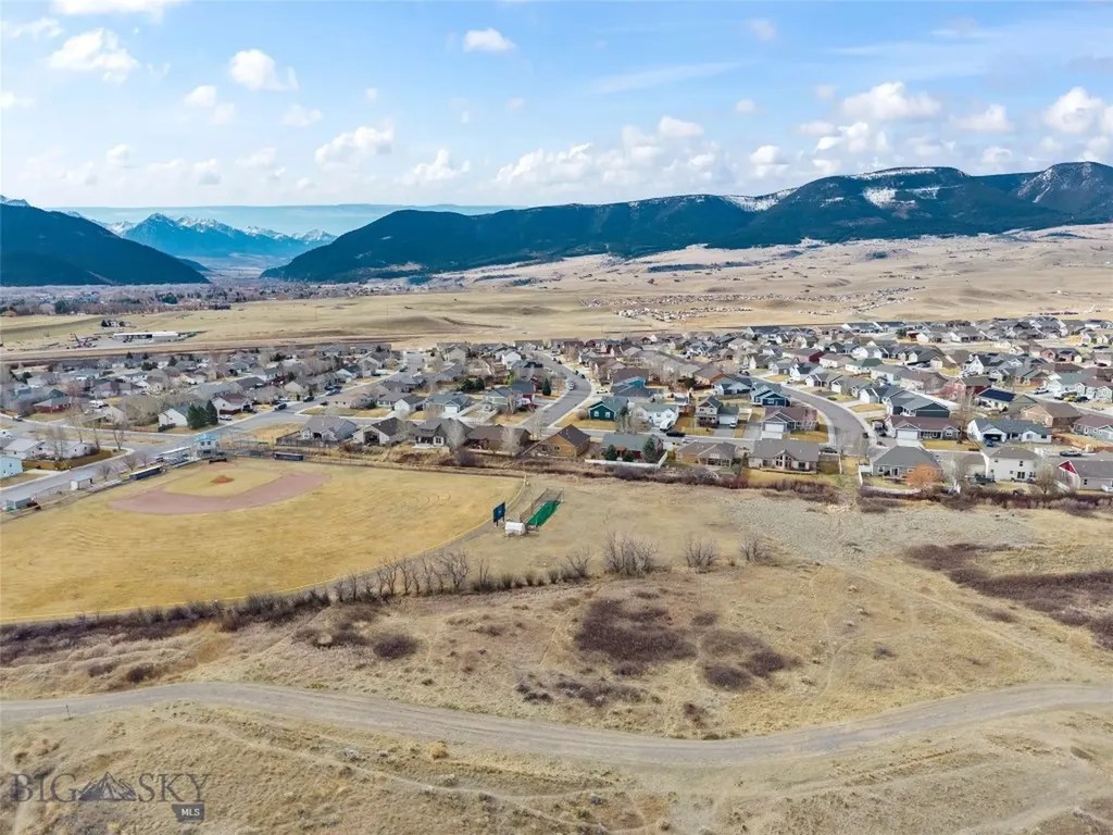 2306 Constellation Livingston MT 59047