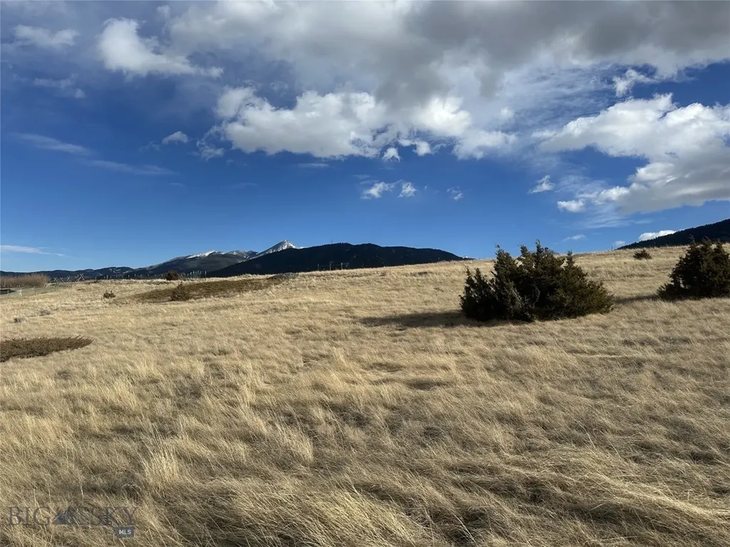 Tbd Wineglass Livingston MT 59047