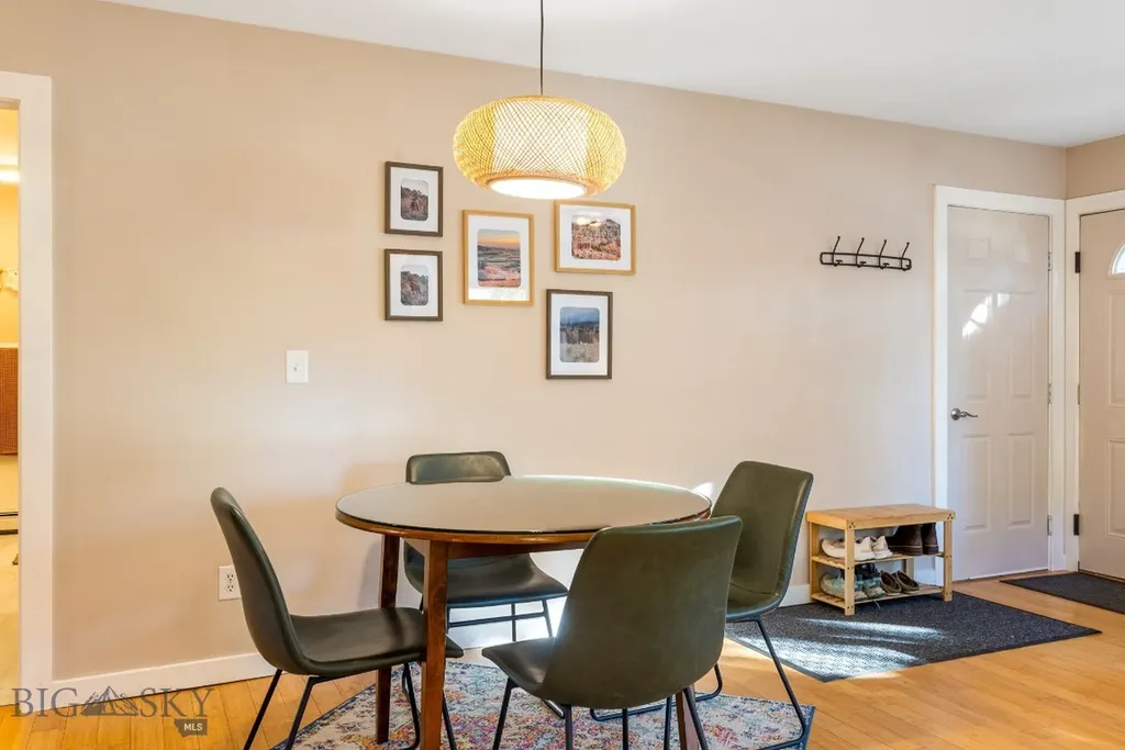 433 N Hunters Way Bozeman MT 59718