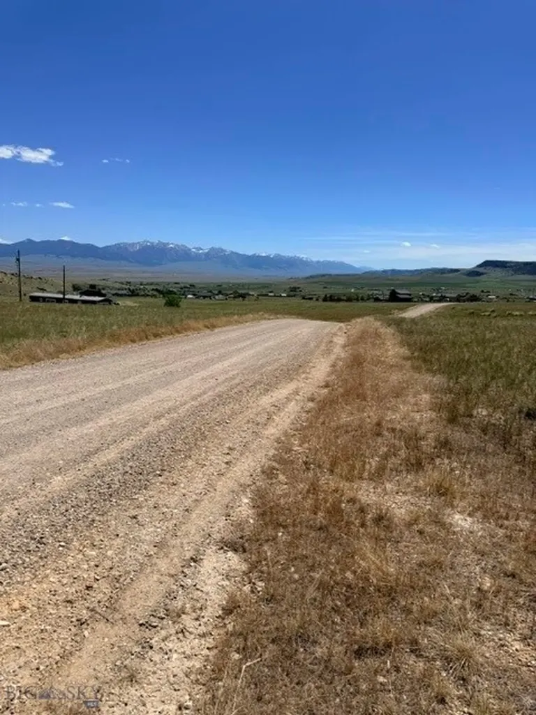 Lot 273 Shining Mountains 1 Ennis MT 59729