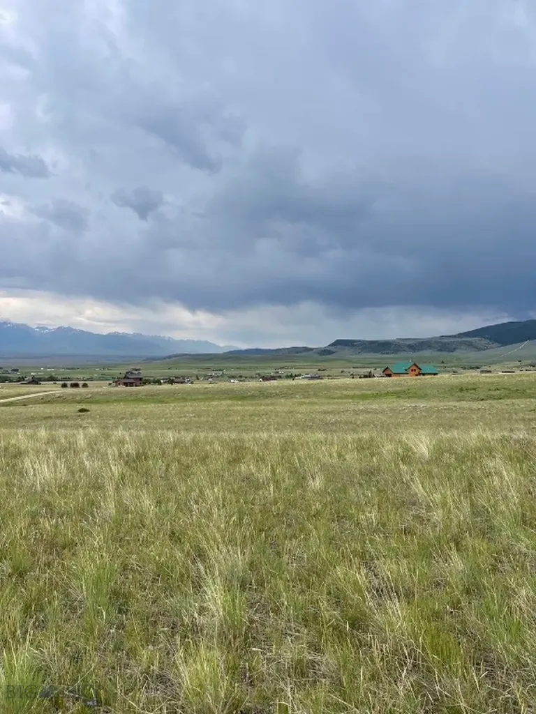 Lot 273 Shining Mountains 1 Ennis MT 59729