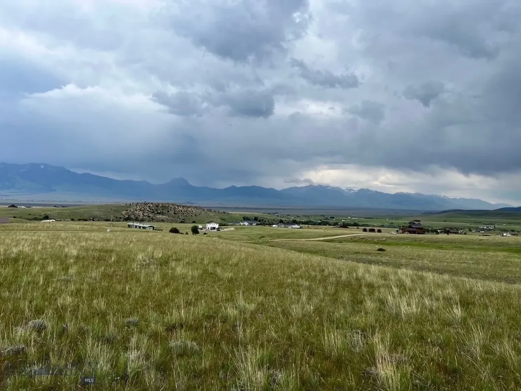 Lot 273 Shining Mountains 1 Ennis MT 59729