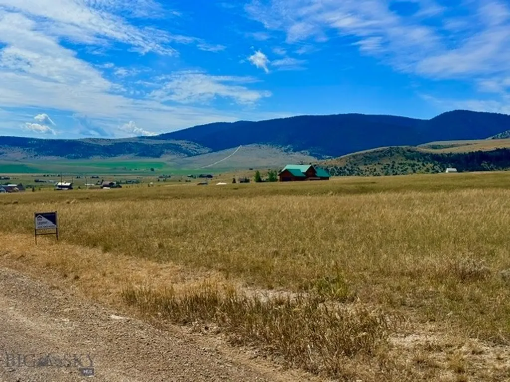 Lot 273 Shining Mountains 1 Ennis MT 59729