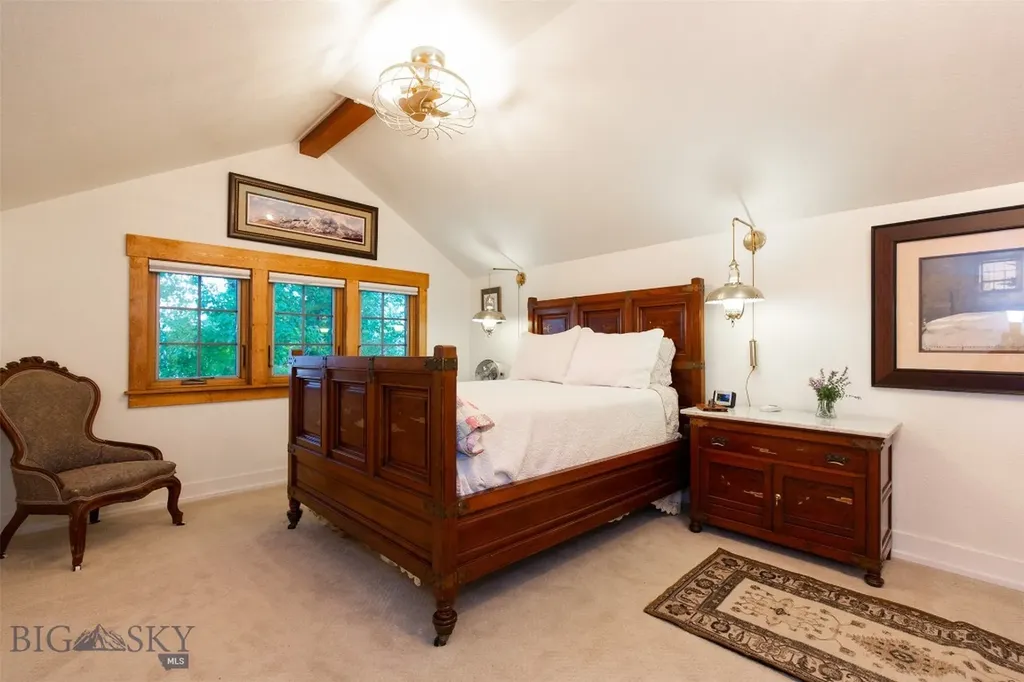12 N Division Street Whitehall MT 59759
