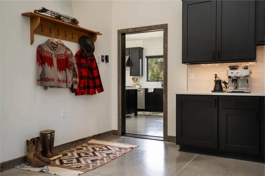 182 Elk Ridge Road Livingston MT 59047
