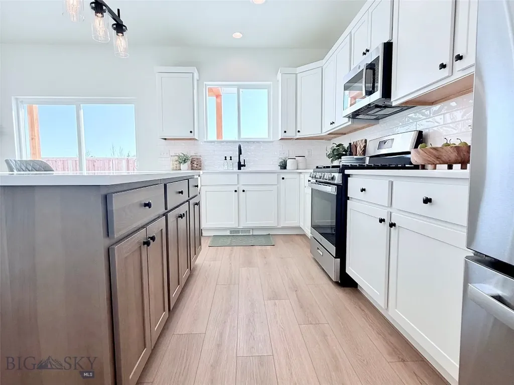822 Accolade Loop Belgrade MT 59714
