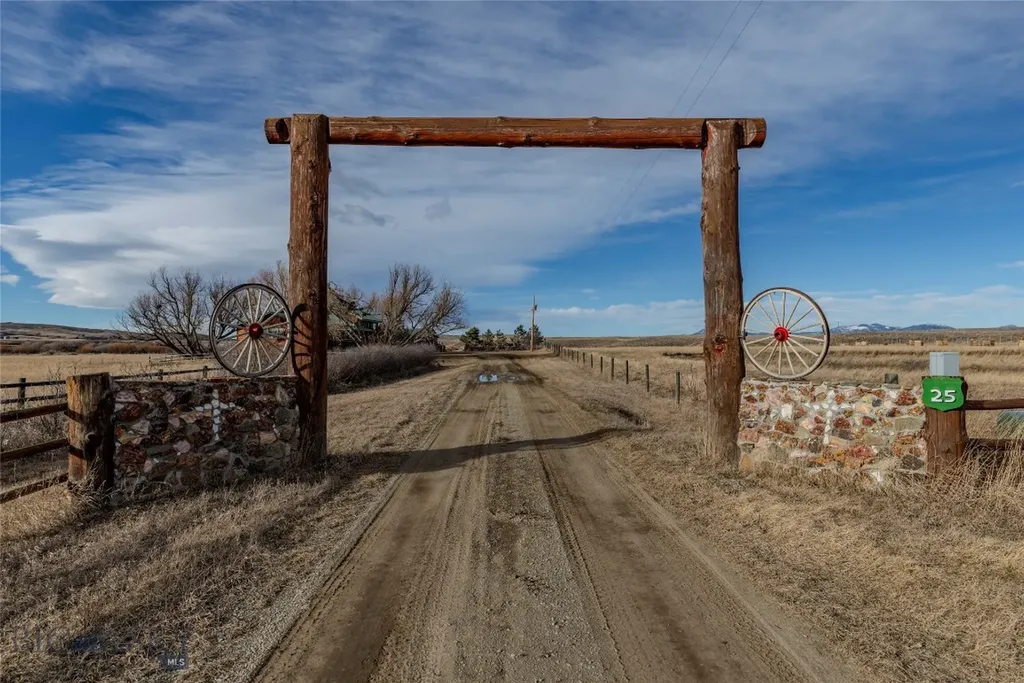 25 Becker Lane Wilsall MT 59086
