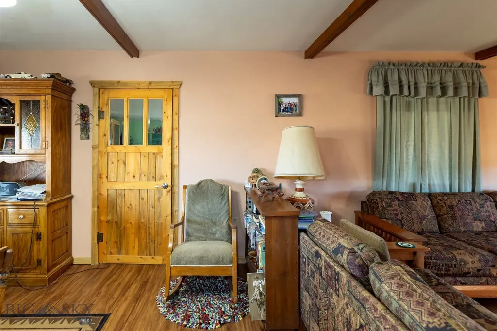 25 Becker Lane Wilsall MT 59086