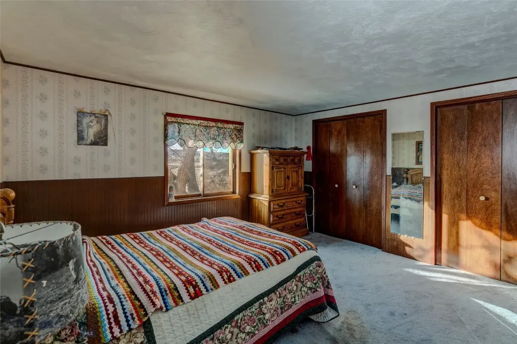 25 Becker Lane Wilsall MT 59086