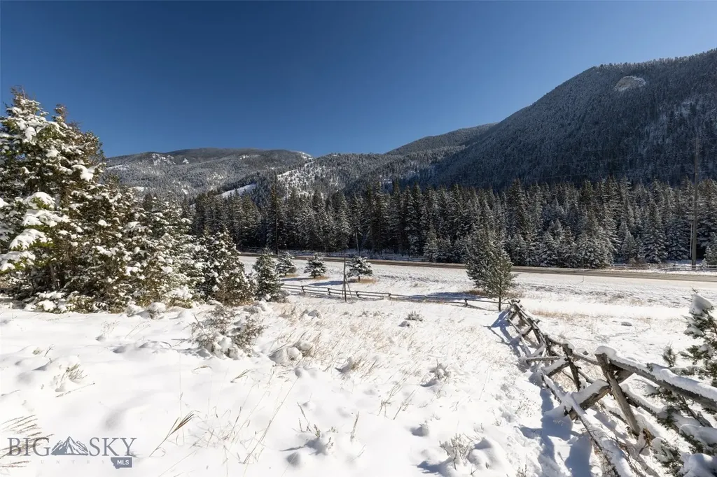 48295 Gallatin Road Gallatin Gateway MT 59730