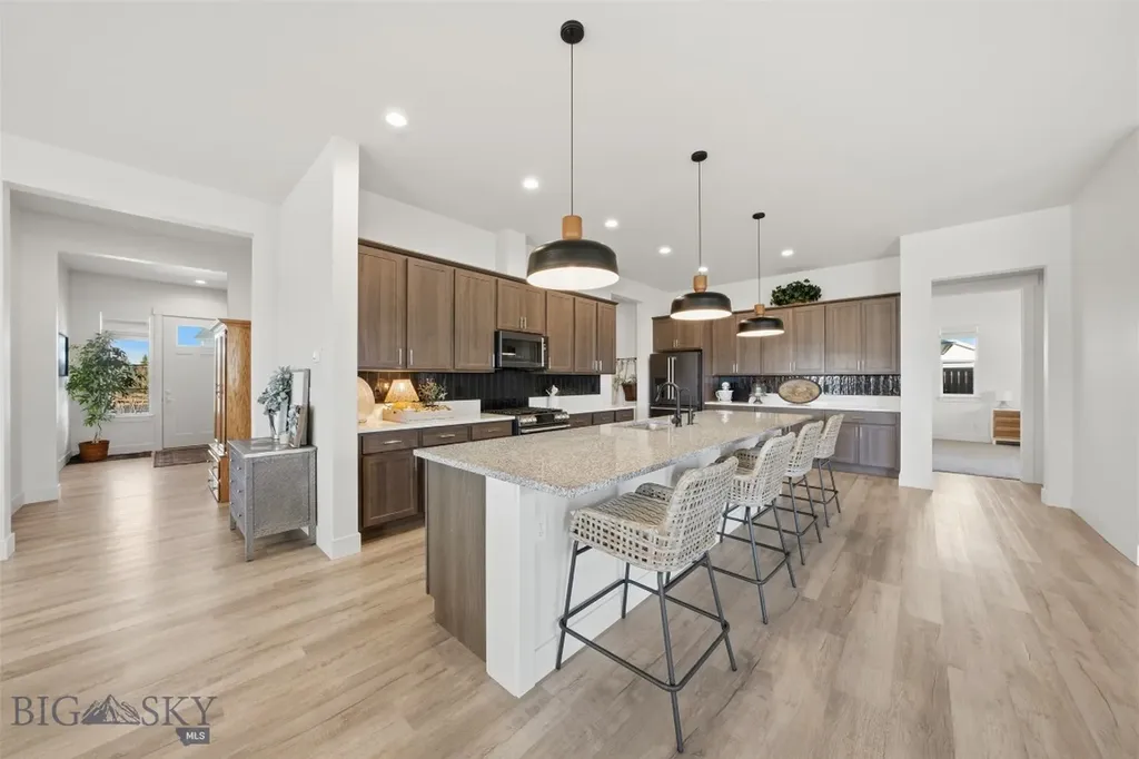 1718 Wyatt Earp Court Belgrade MT 59714
