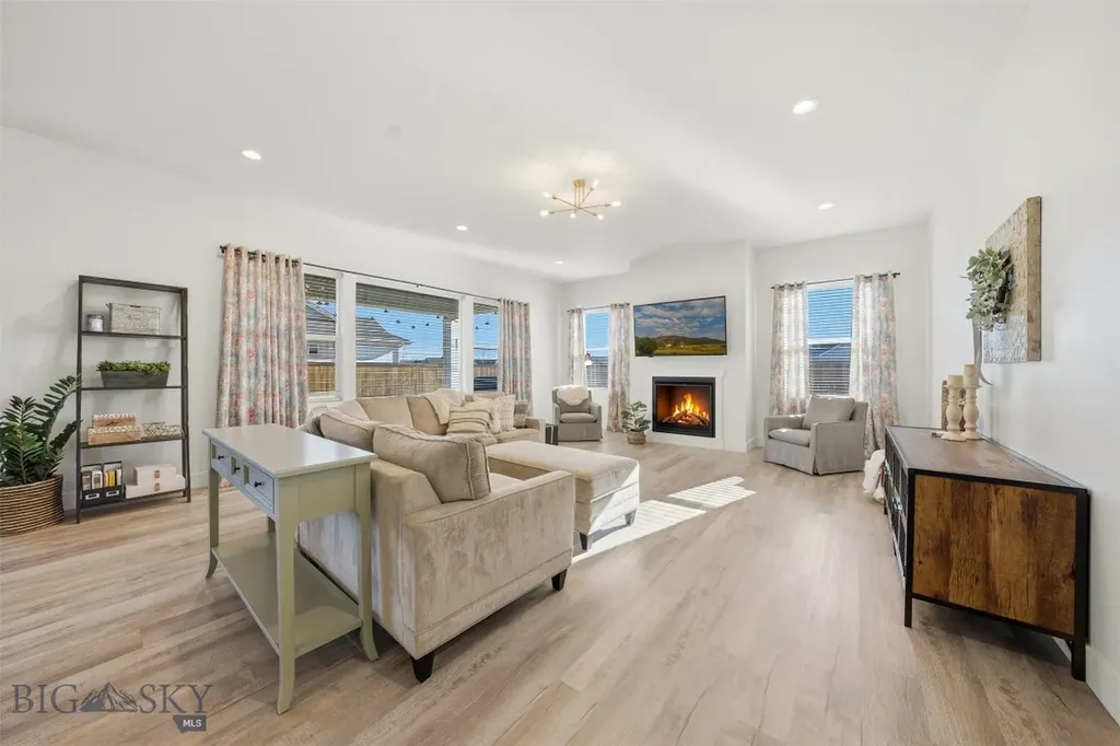 1718 Wyatt Earp Court Belgrade MT 59714
