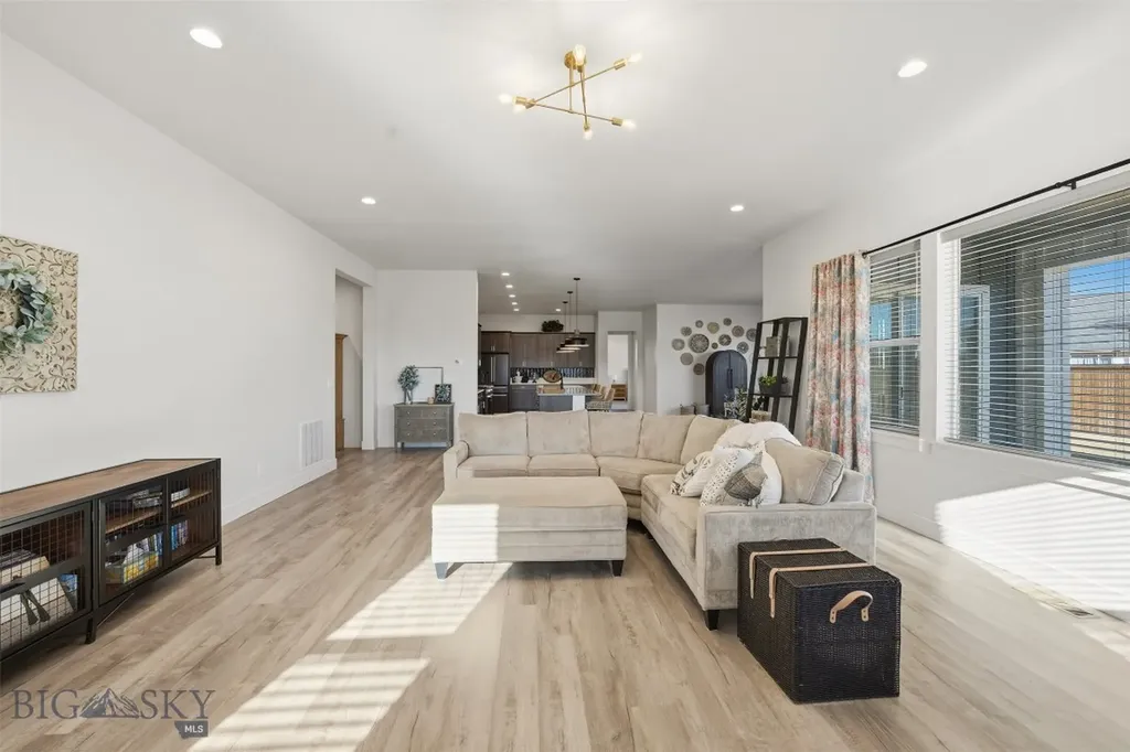 1718 Wyatt Earp Court Belgrade MT 59714