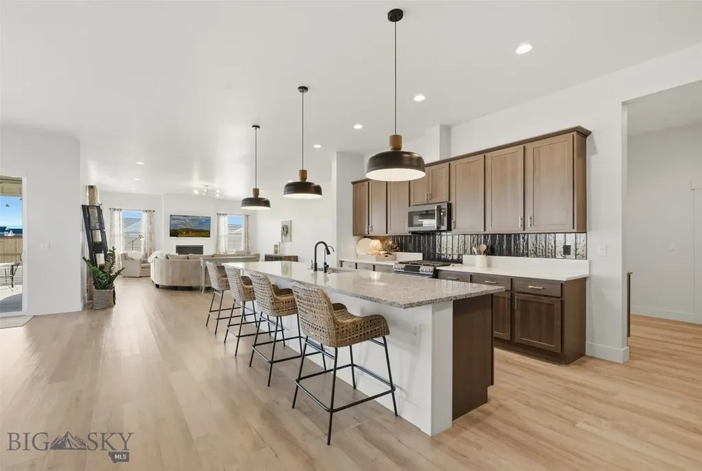1718 Wyatt Earp Court Belgrade MT 59714