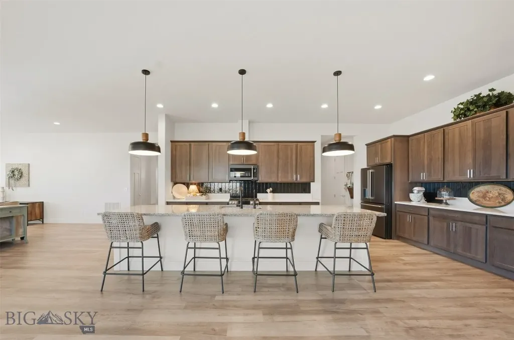 1718 Wyatt Earp Court Belgrade MT 59714