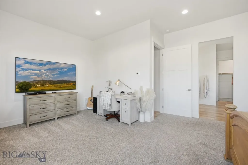 1718 Wyatt Earp Court Belgrade MT 59714