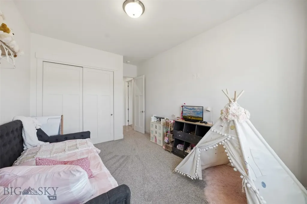 1718 Wyatt Earp Court Belgrade MT 59714