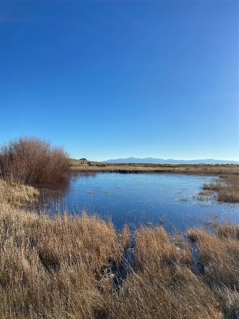 130 Lariat Lane Dillon MT 59725
