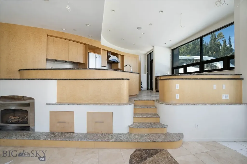 149 Beehive Basin Road Big Sky MT 59716