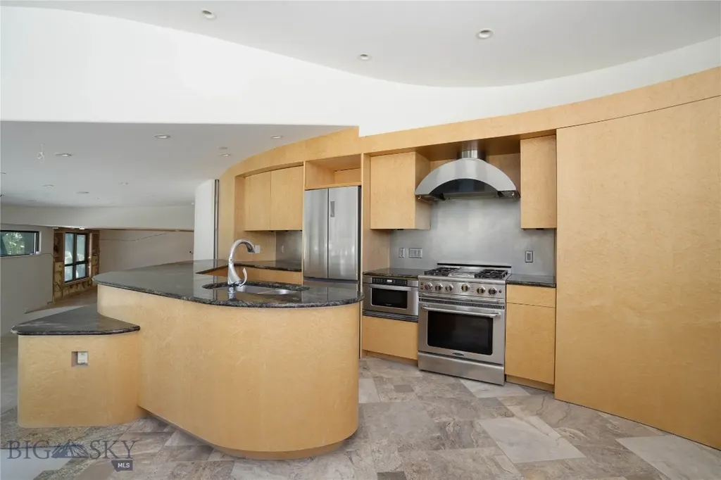 149 Beehive Basin Road Big Sky MT 59716