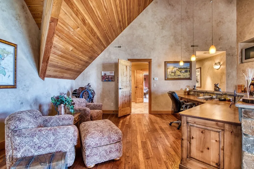 406 Chief Joseph Trail Darby MT 59829