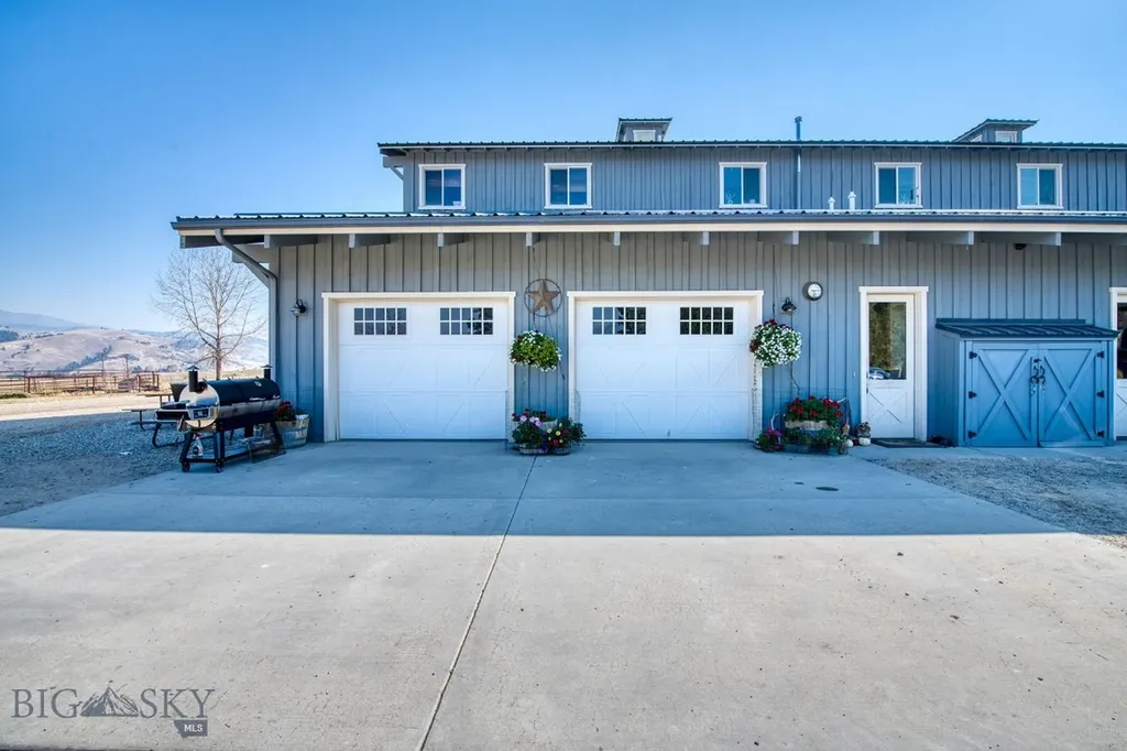 406 Chief Joseph Trail Darby MT 59829